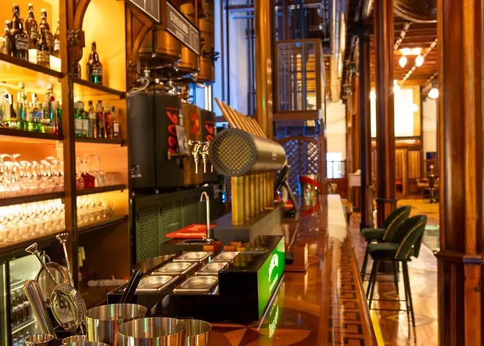 Отель Tres Campanas