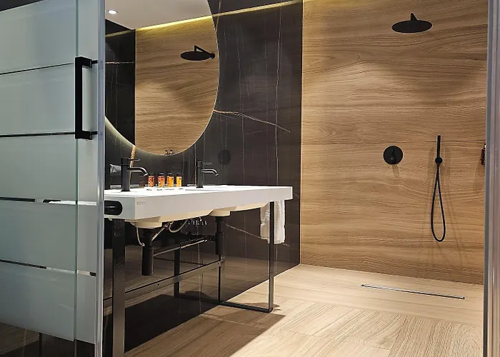 Tres Campanas Hotel Badajós